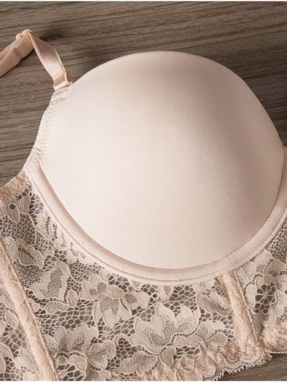 NEW ! Low back bra - Picture 5 of 11